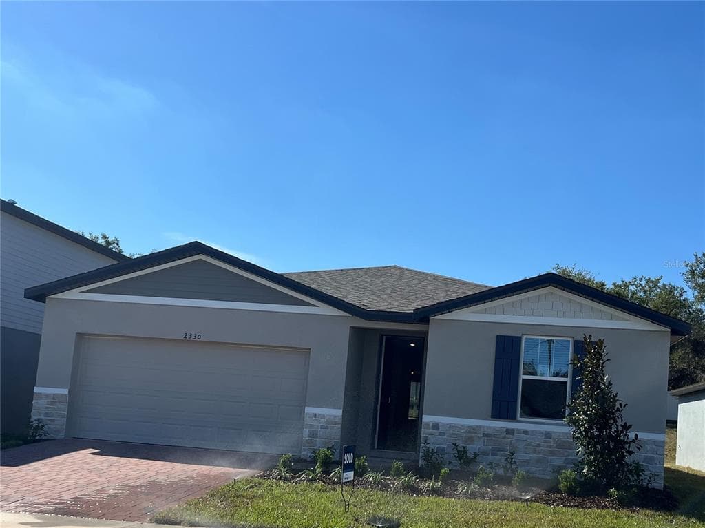 2330 WHITE TAIL STREET DAVENPORT, FL 33837
