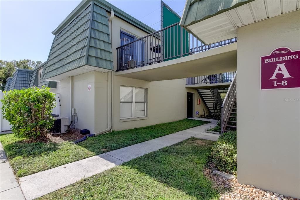 1799 N HIGHLAND AVENUE UNIT 7 CLEARWATER, FL 33755