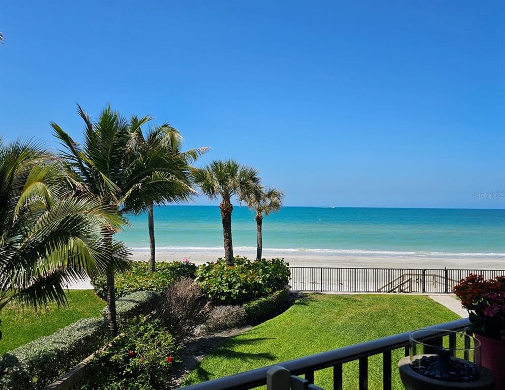 16330 GULF BOULEVARD UNIT 101 REDINGTON BEACH, FL 33708