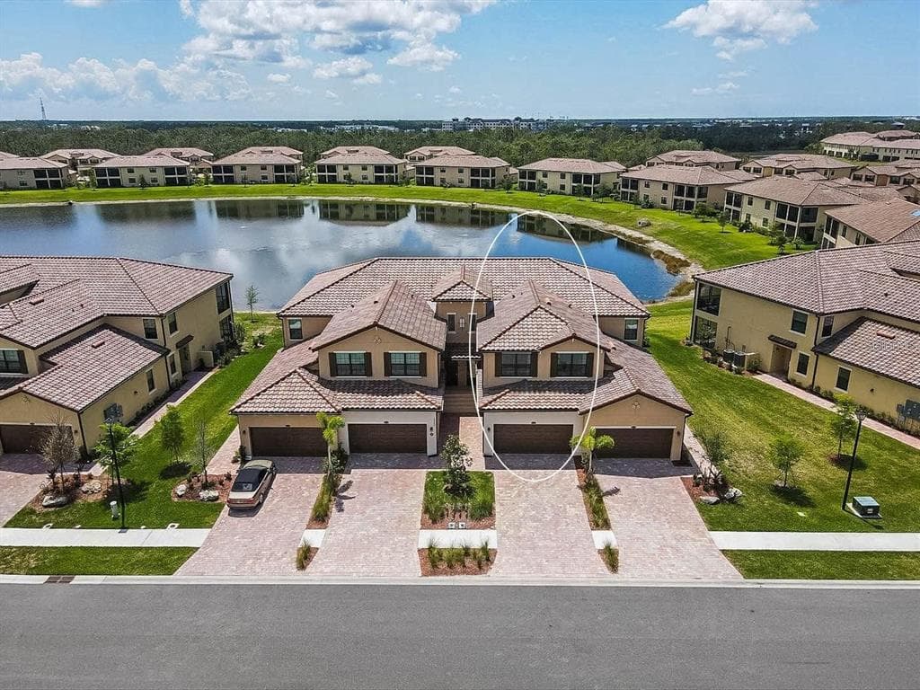 12365 GHIBERTI CIRCLE UNIT 202 VENICE, FL 34293