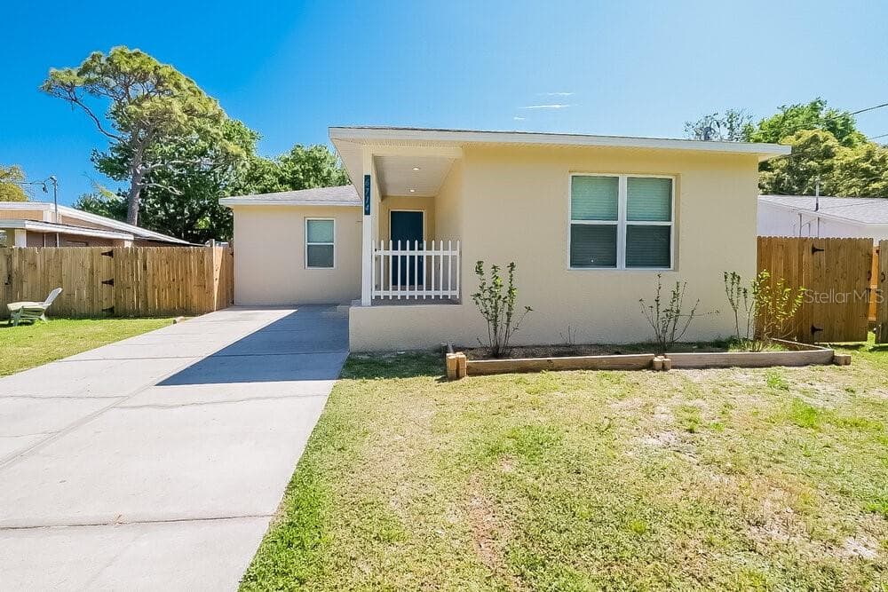 6714 ATIS STREET NEW PORT RICHEY, FL 34653