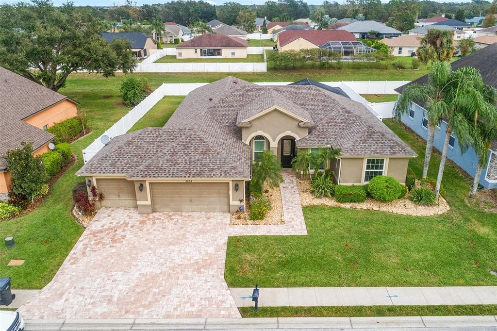 5454 PEBBLE BEACH DRIVE LAKELAND, FL 33812