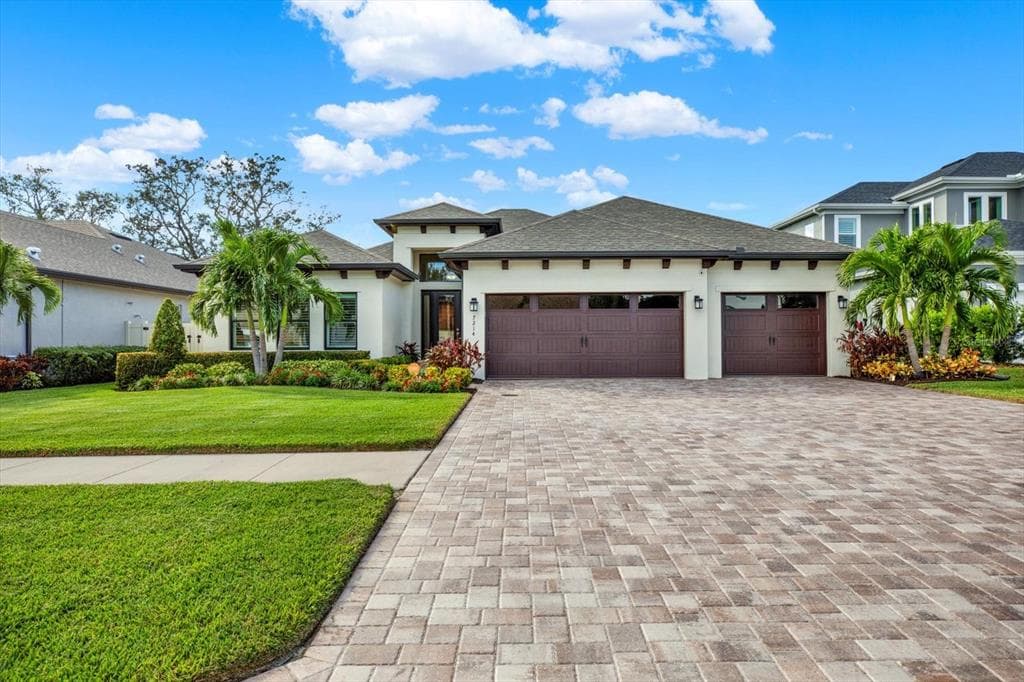 7214 123RD STREET SEMINOLE, FL 33772