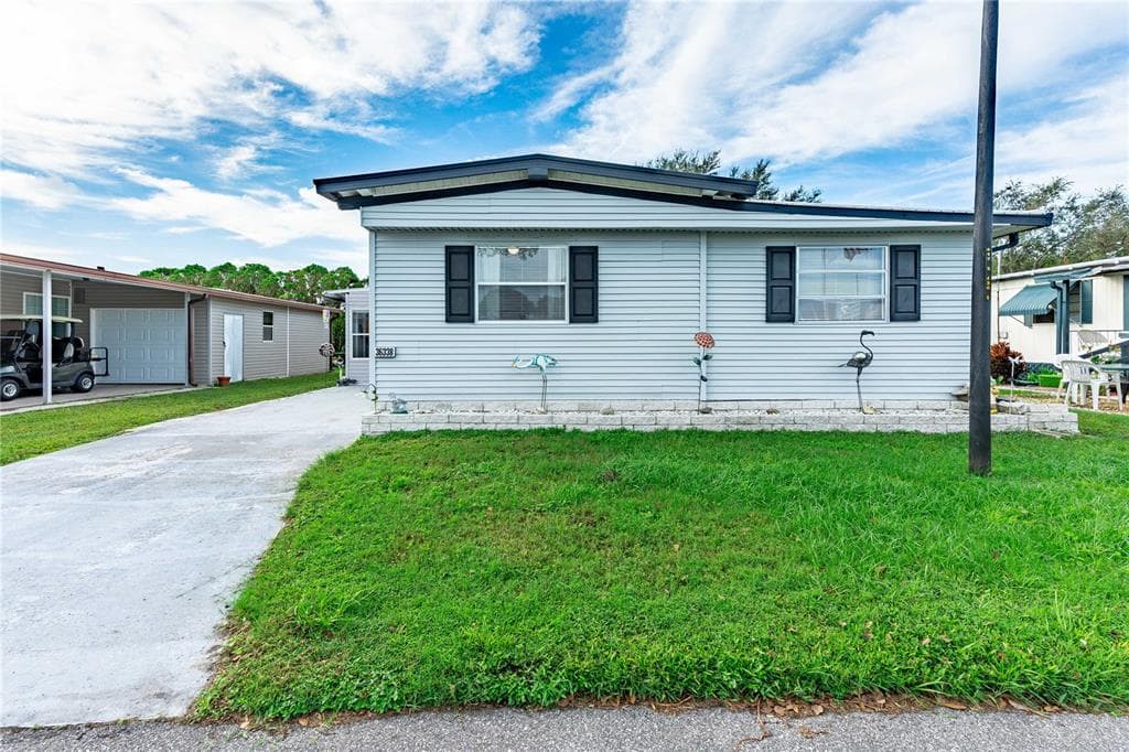 36338 CORONADO WAY ZEPHYRHILLS, FL 33541