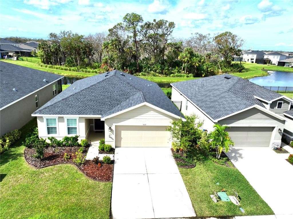 8519 SUNSHOWER PLACE