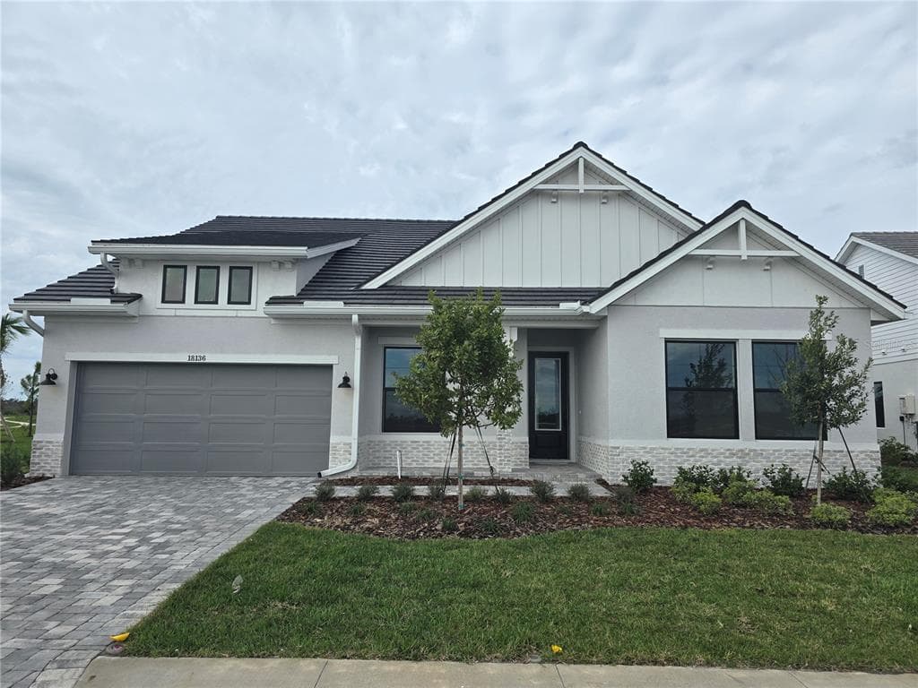 18136 FOXTAIL LOOP VENICE, FL 34293