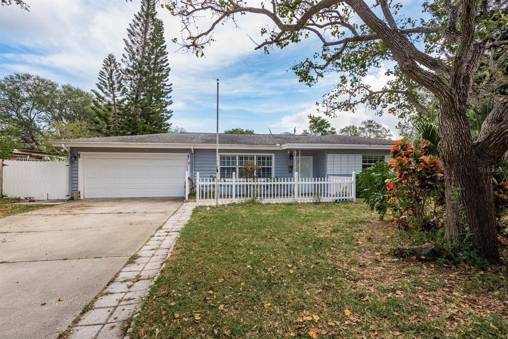 1649 S EVERGREEN AVENUE CLEARWATER, FL 33756