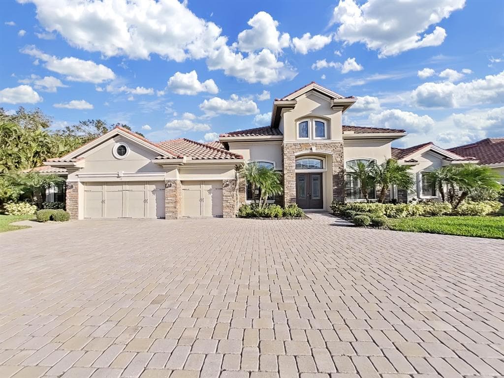 10 RESERVE BOULEVARD