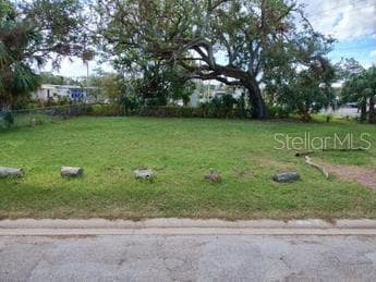 727 15TH STREET E BRADENTON, FL 34208
