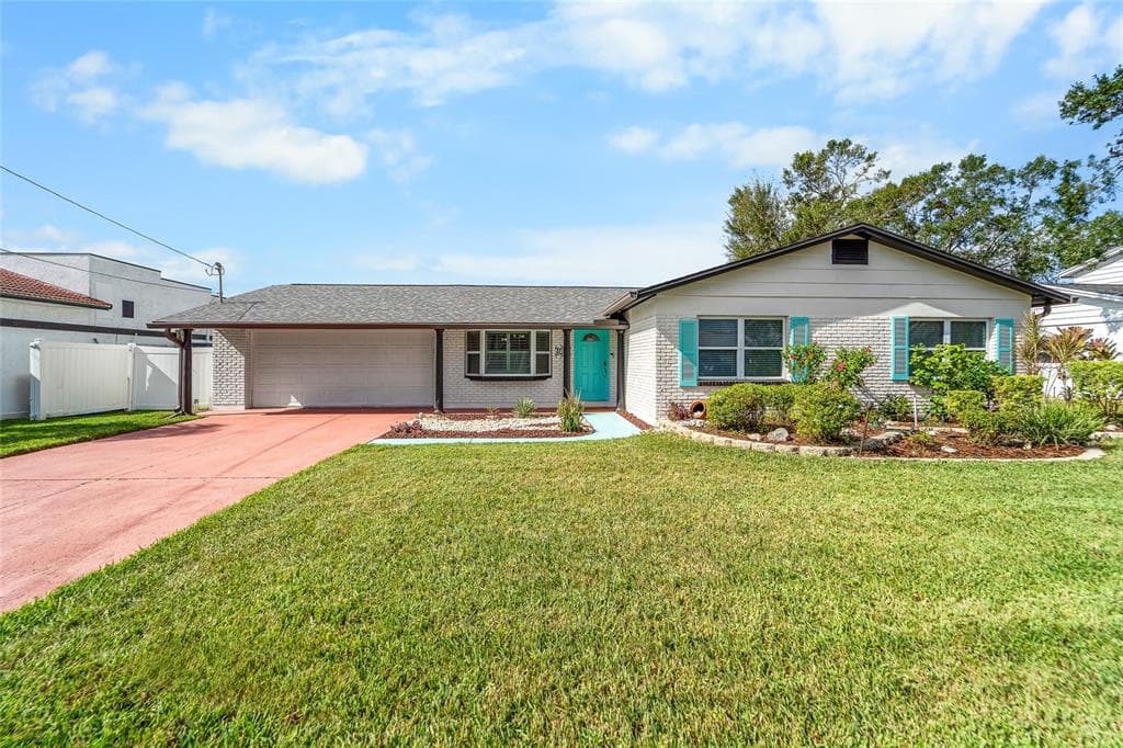 4620 BAY CREST DRIVE TAMPA, FL 33615