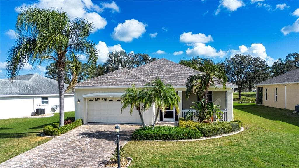 2011 STERLING GLEN COURT SUN CITY CENTER, FL 33573