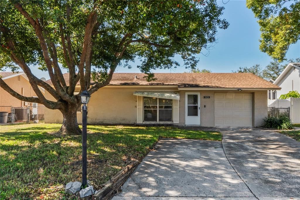 5123 BROOKSIDE LANE NEW PORT RICHEY, FL 34653