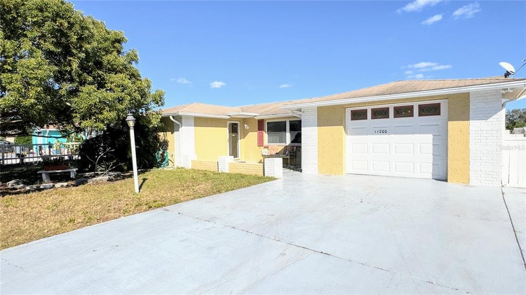 11200 MEADOW DRIVE PORT RICHEY, FL 34668