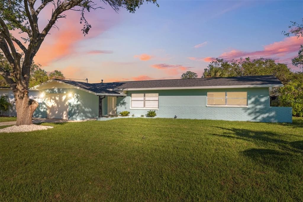 5990 12TH STREET S ST PETERSBURG, FL 33705