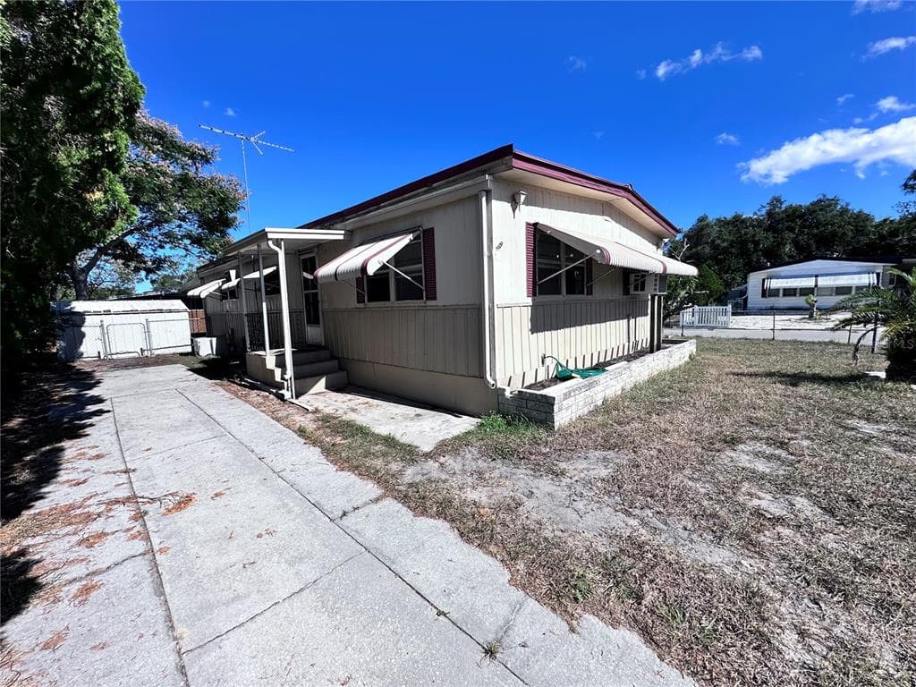 7551 KERRY STREET NEW PORT RICHEY, FL 34653