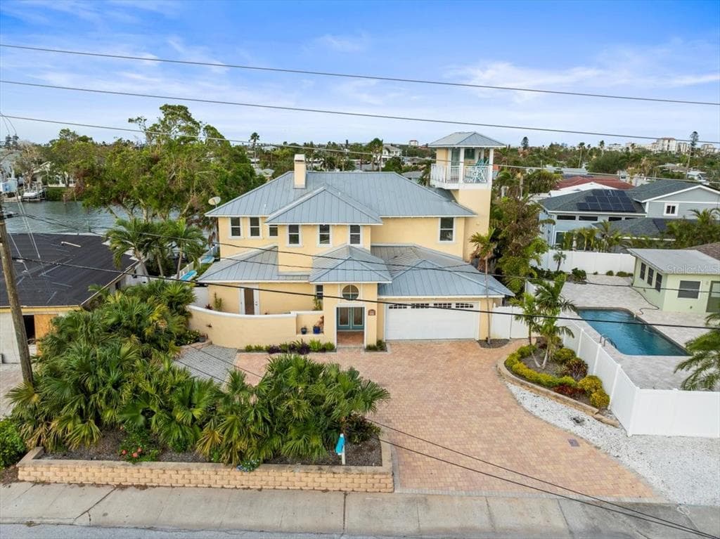 231 21ST AVENUE ST PETE BEACH, FL 33706