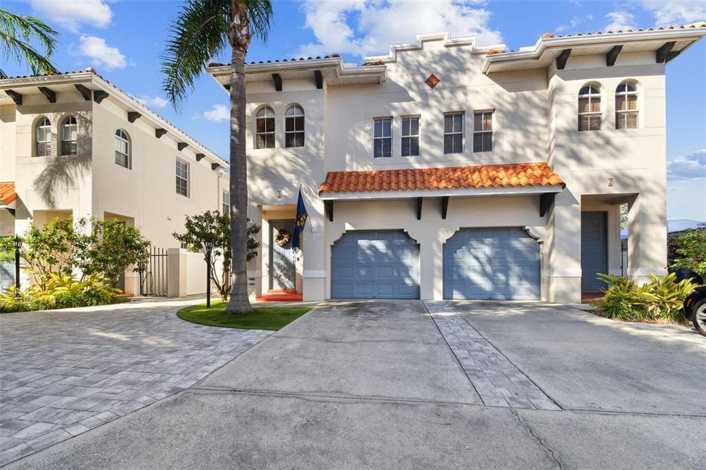 102 S MOODY AVENUE UNIT 3 TAMPA, FL 33609