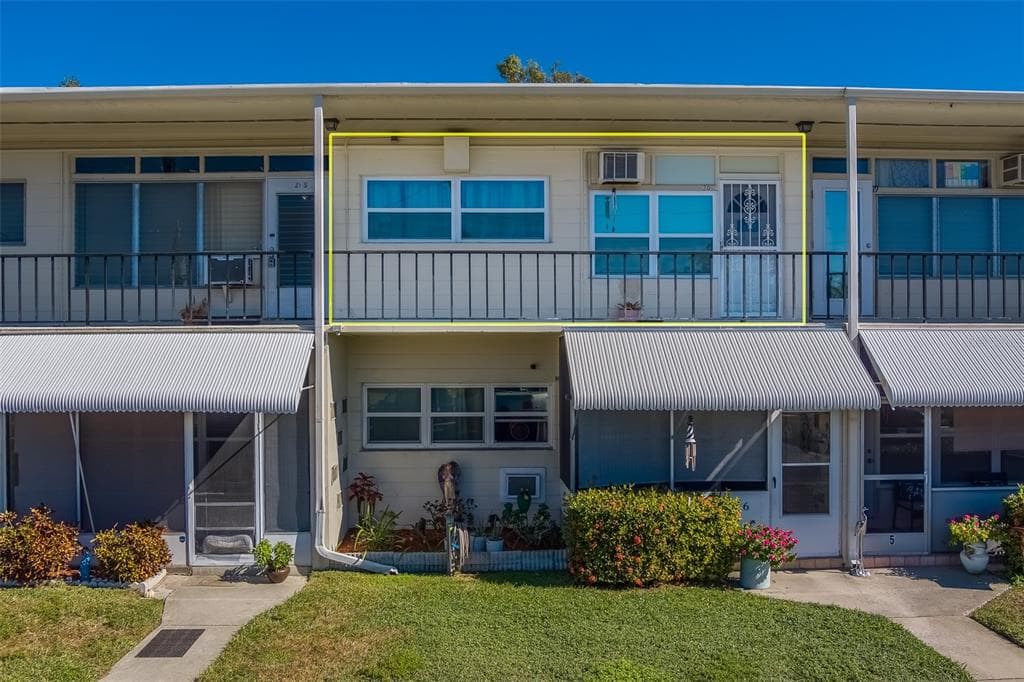 4001 58TH STREET N UNIT 20 KENNETH CITY, FL 33709