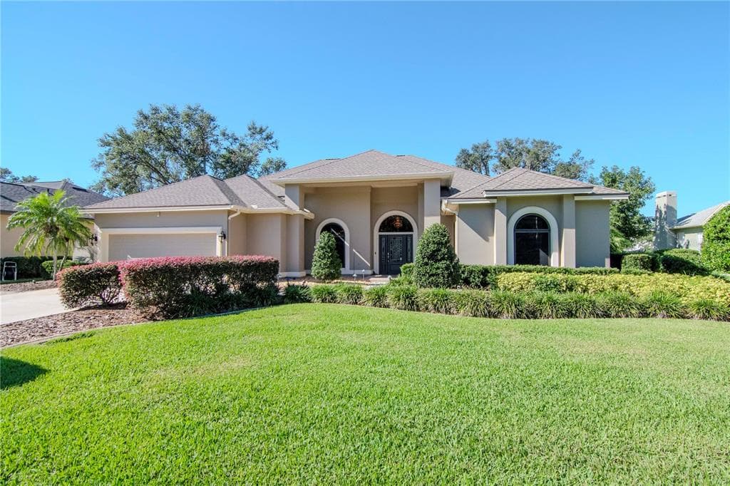 5112 ROLLING FAIRWAY DRIVE VALRICO, FL 33596