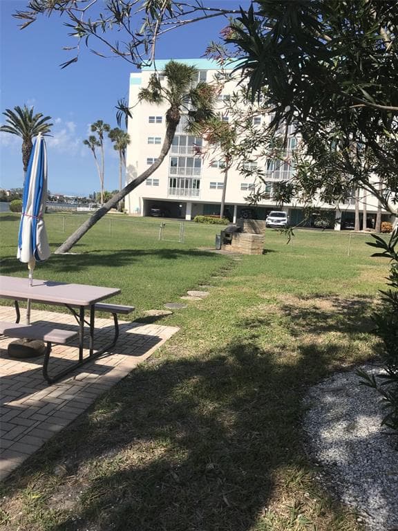 10216 REGAL DRIVE UNIT 201 LARGO, FL 33774