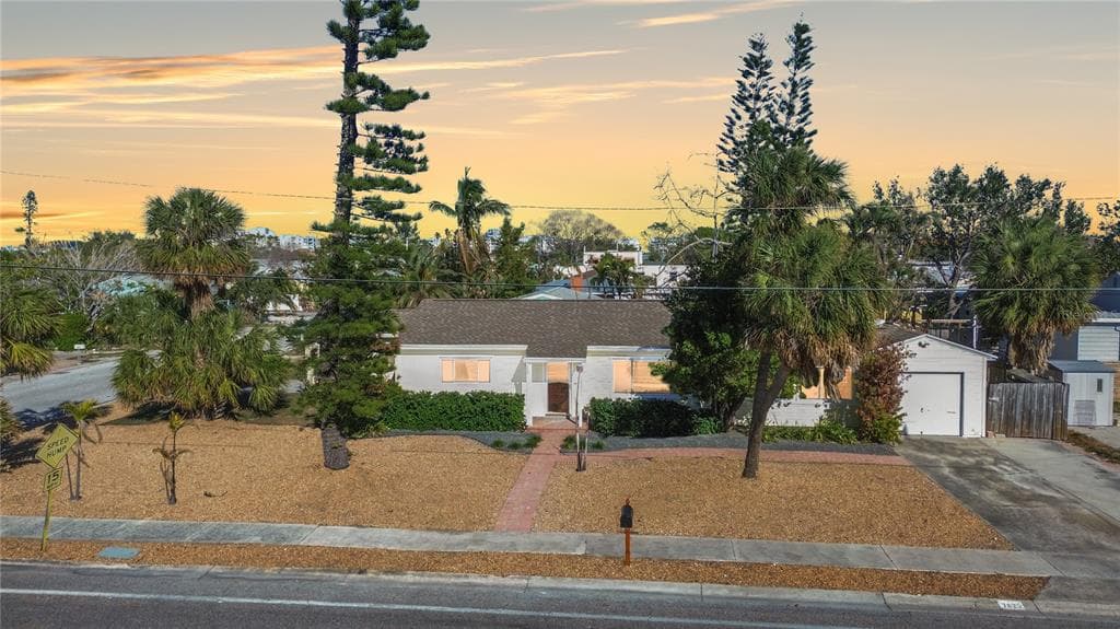 7825 GULF BOULEVARD ST PETE BEACH, FL 33706