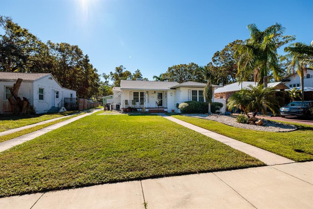 1161 JACKSON ROAD CLEARWATER, FL 33755
