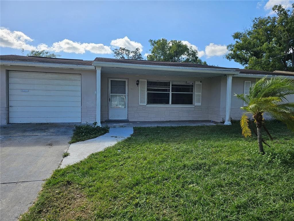 4612 EASTWOOD LANE HOLIDAY, FL 34690