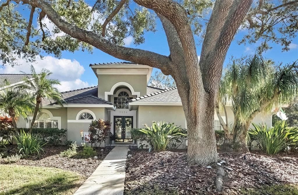 5524 AVENUE DU SOLEIL LUTZ, FL 33558