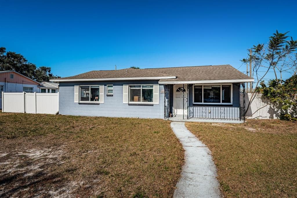 4051 30TH AVENUE N ST PETERSBURG, FL 33713