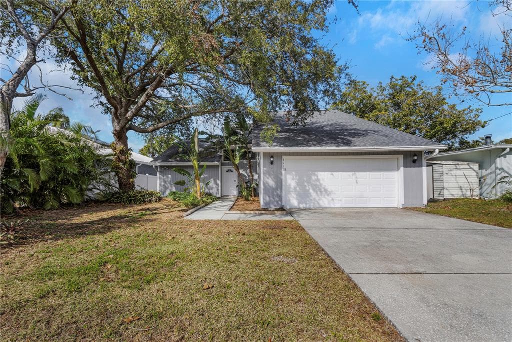 3117 S CANAL DRIVE PALM HARBOR, FL 34684
