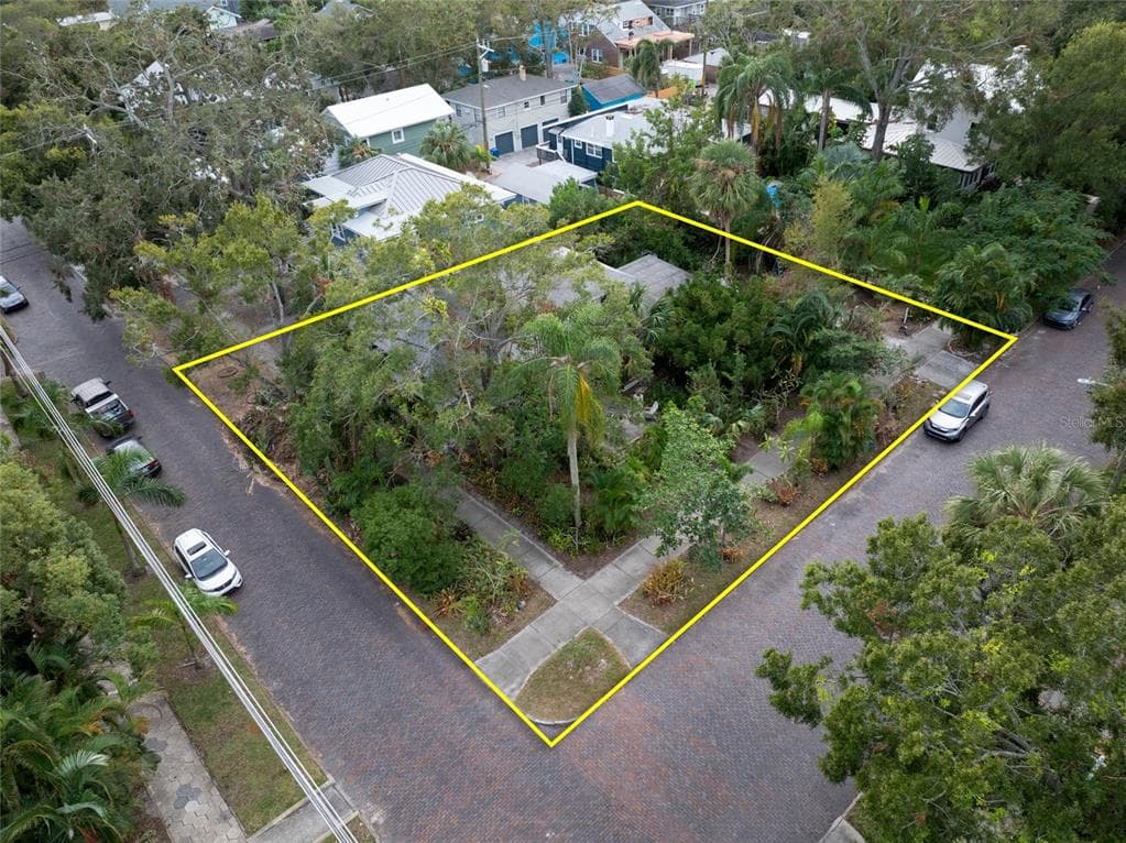 1030 2ND STREET N ST PETERSBURG, FL 33701