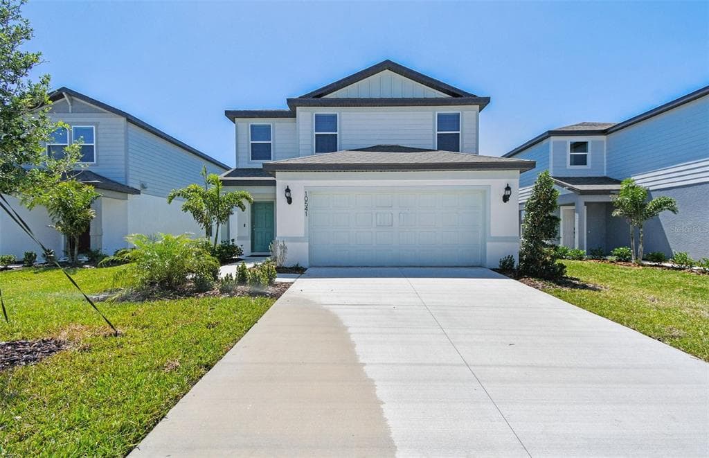 10541 HIDDEN BANKS GLEN PARRISH, FL 34219