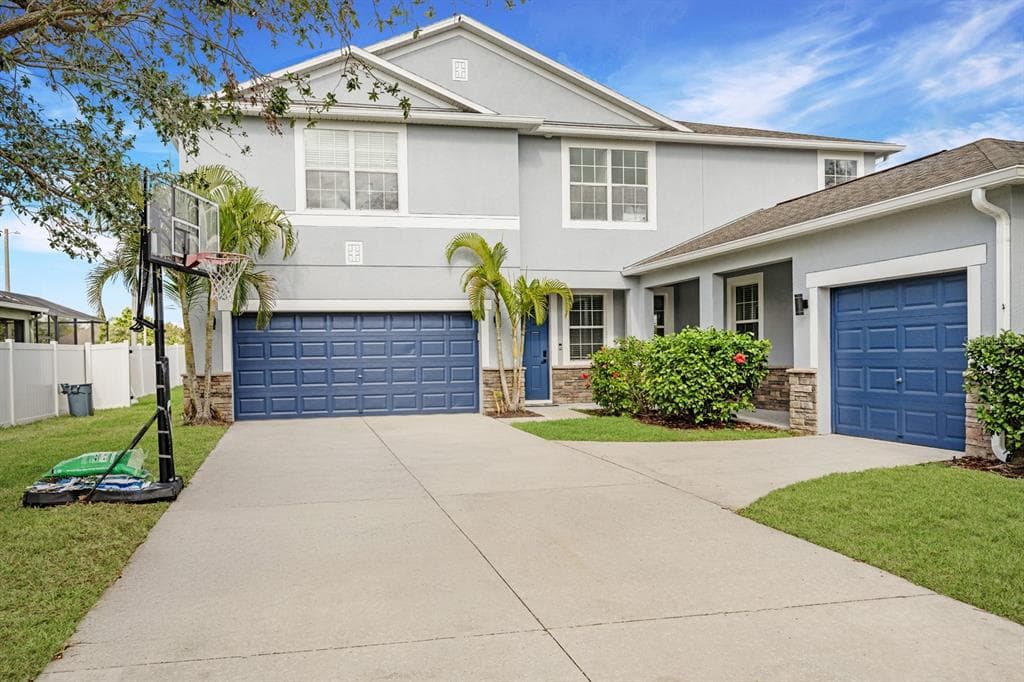 10836 CARLOWAY HILLS DRIVE