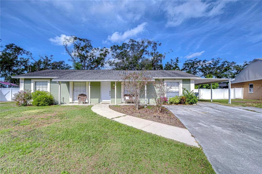 6411 CRYSTAL BROOK DRIVE TAMPA, FL 33625