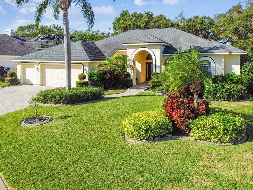 2925 WINDING TRAIL DRIVE VALRICO, FL 33596