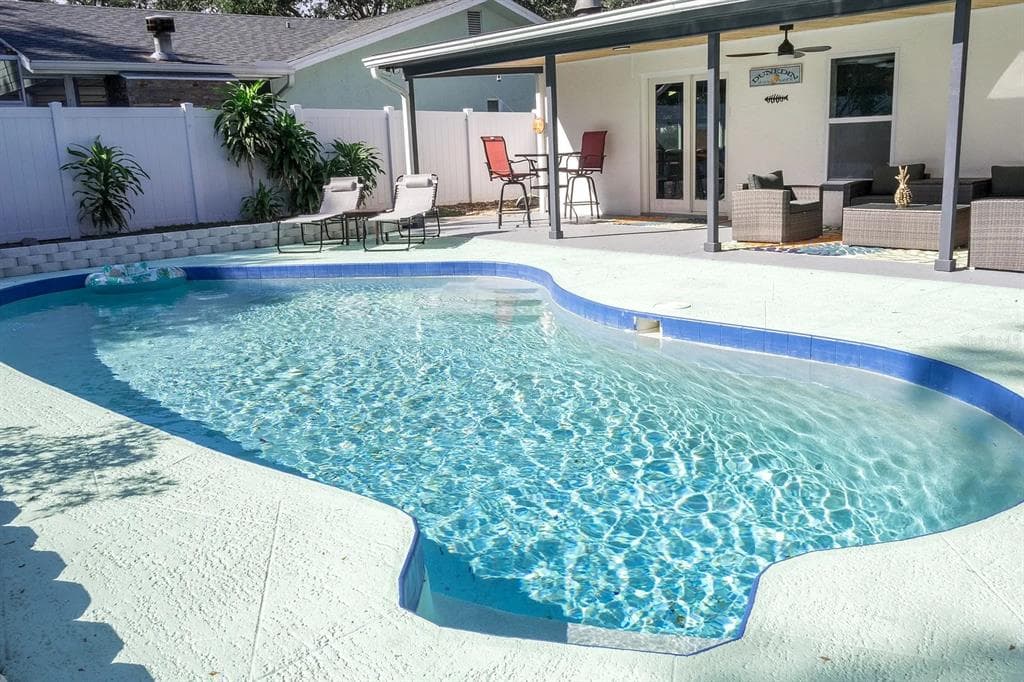1501 COACHLIGHT WAY DUNEDIN, FL 34698