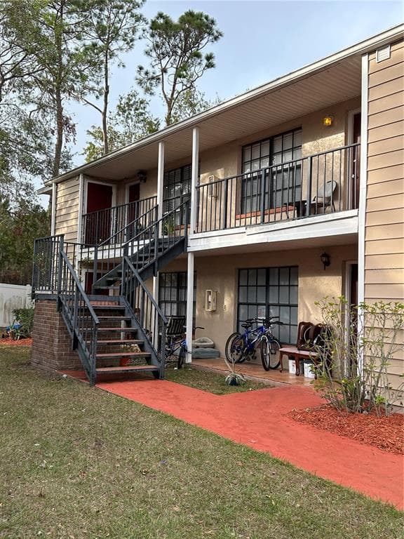 21020 VOYAGER BOULEVARD UNIT 2 LAND O LAKES, FL 34638
