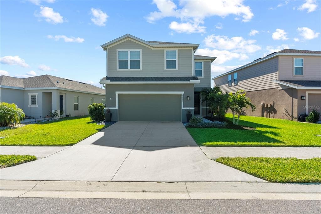 10675 HAWKS LANDING DRIVE LAND O LAKES, FL 34638