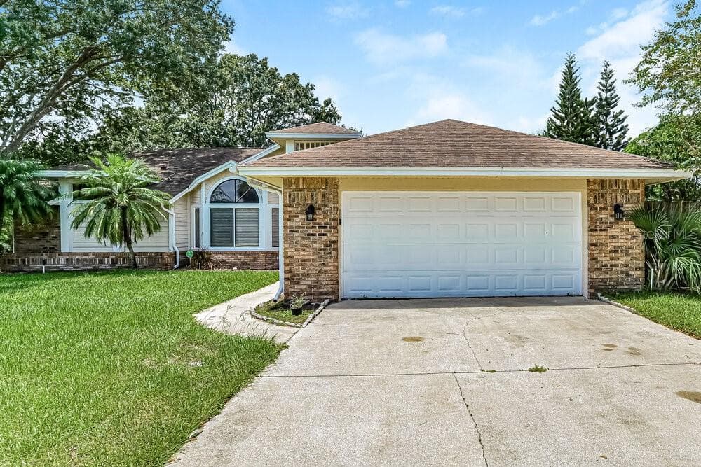 3130 ERSKINE DRIVE OVIEDO, FL 32765