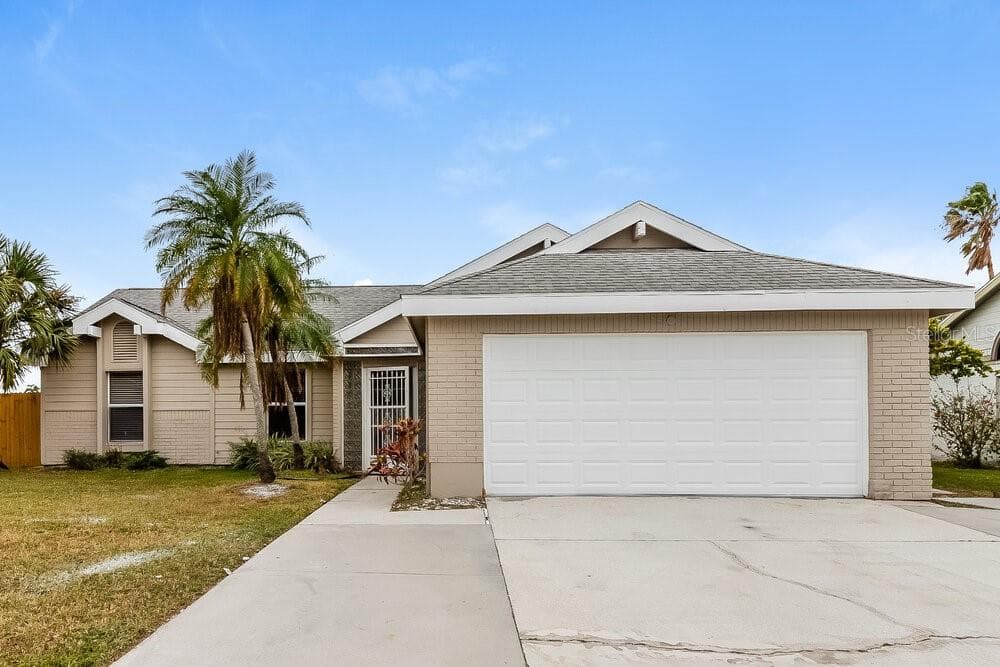 3502 65TH AVENUE CIRCLE E SARASOTA, FL 34243