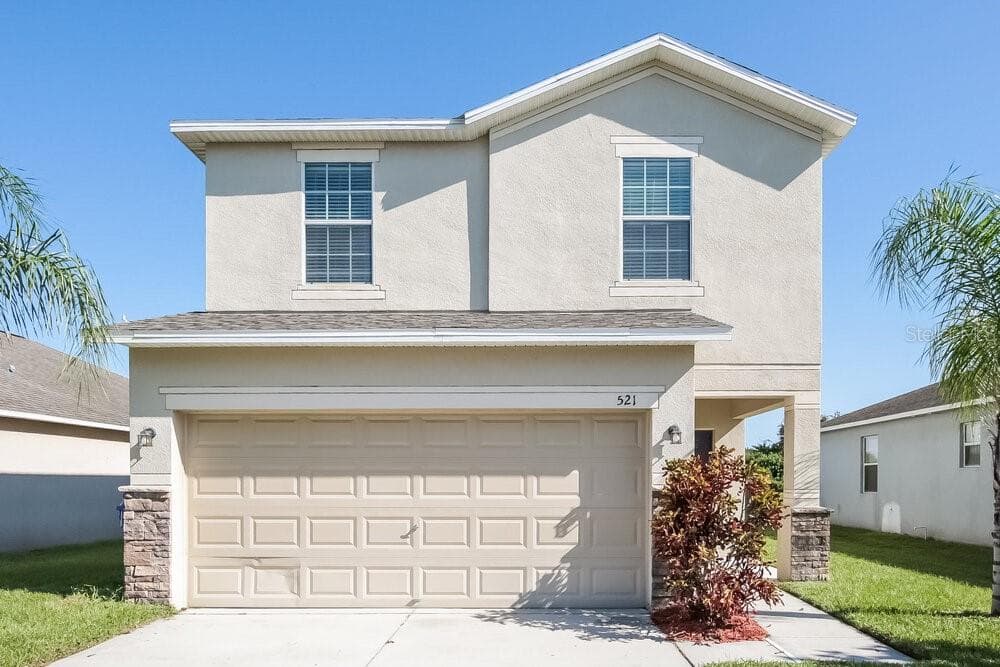 521 LAGUNA MILL DRIVE RUSKIN, FL 33570
