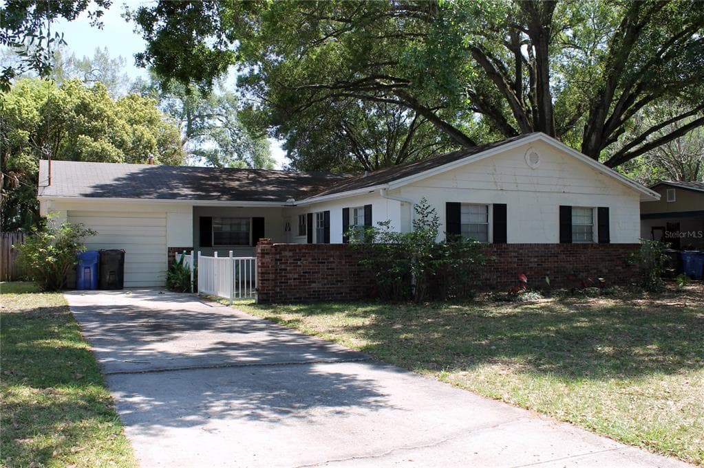 7116 KINGSBURY CIRCLE TAMPA, FL 33610