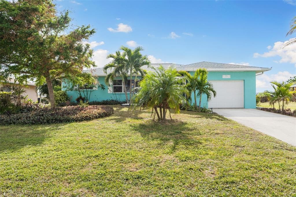 196 ANNAPOLIS LANE ROTONDA WEST, FL 33947