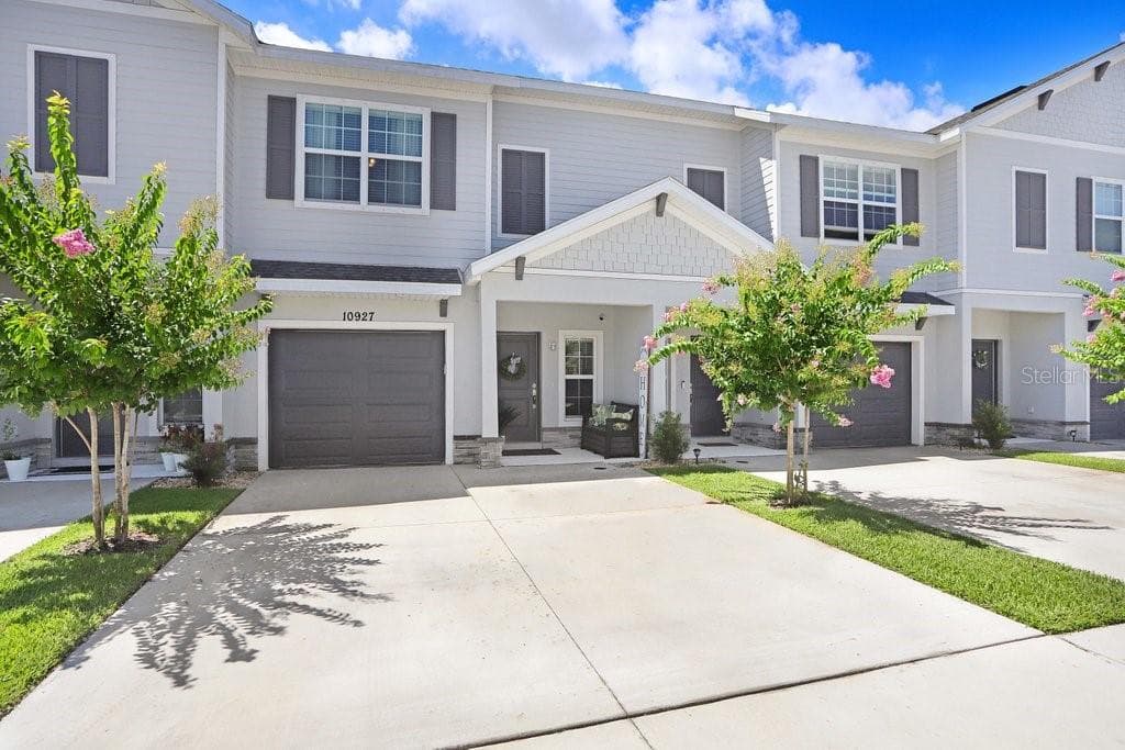 10927 BRIGHTLEAF COURT RIVERVIEW, FL 33569