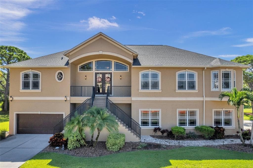 2012 HARBOUR WATCH CIRCLE TARPON SPRINGS, FL 34689