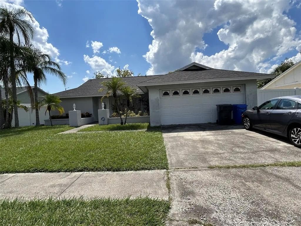 10902 WINGATE DRIVE TAMPA, FL 33624