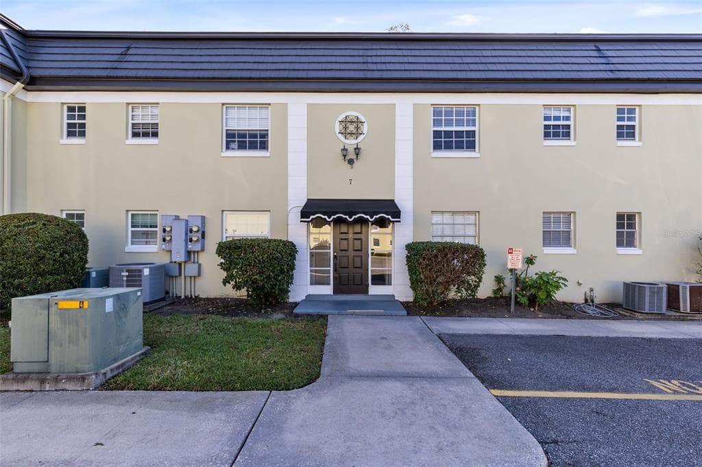 1500 GAY ROAD UNIT 7A WINTER PARK, FL 32789