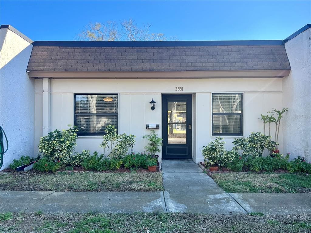 2991 FLINT DRIVE S UNIT 77-D CLEARWATER, FL 33759