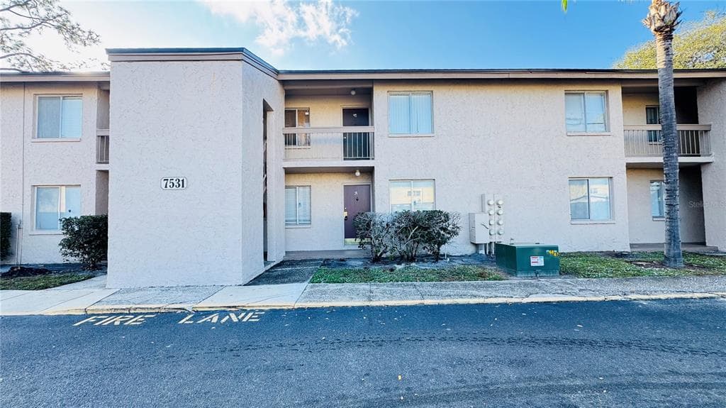 7531 PITCH PINE CIRCLE UNIT 192 TAMPA, FL 33617