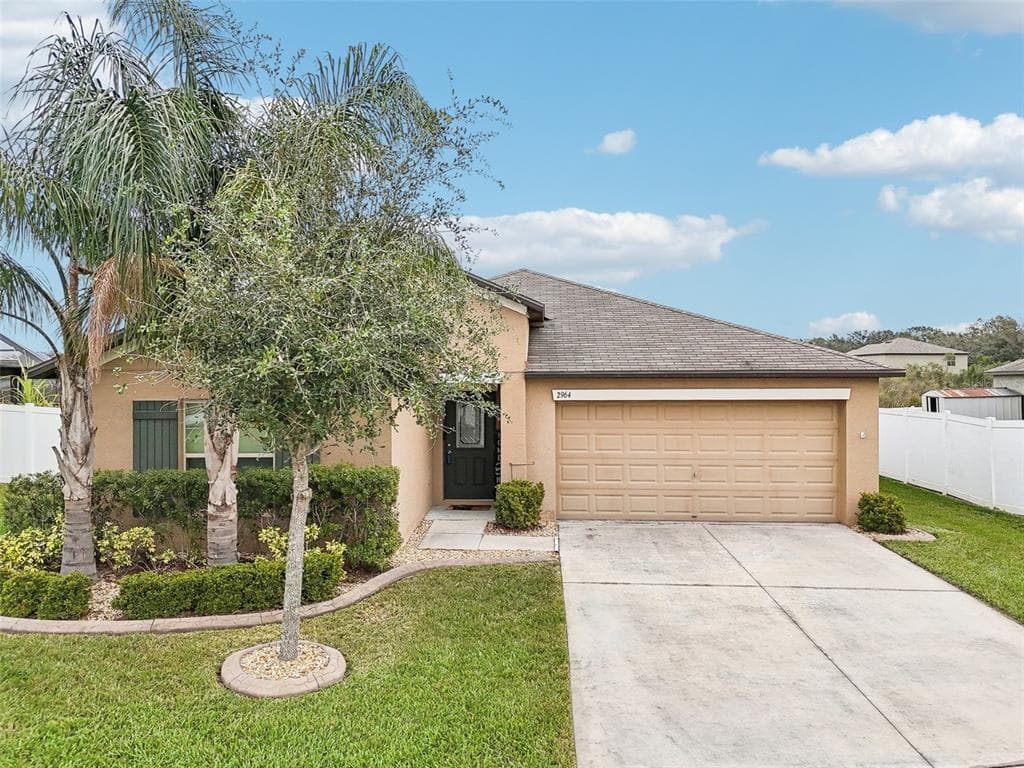 2964 MOULDEN HOLLOW DRIVE ZEPHYRHILLS, FL 33540